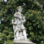 Villa_Cabrini_Moore_Cabrini_statue_02