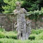 Villa_Cabrini_Moore_Cabrini_statue_04